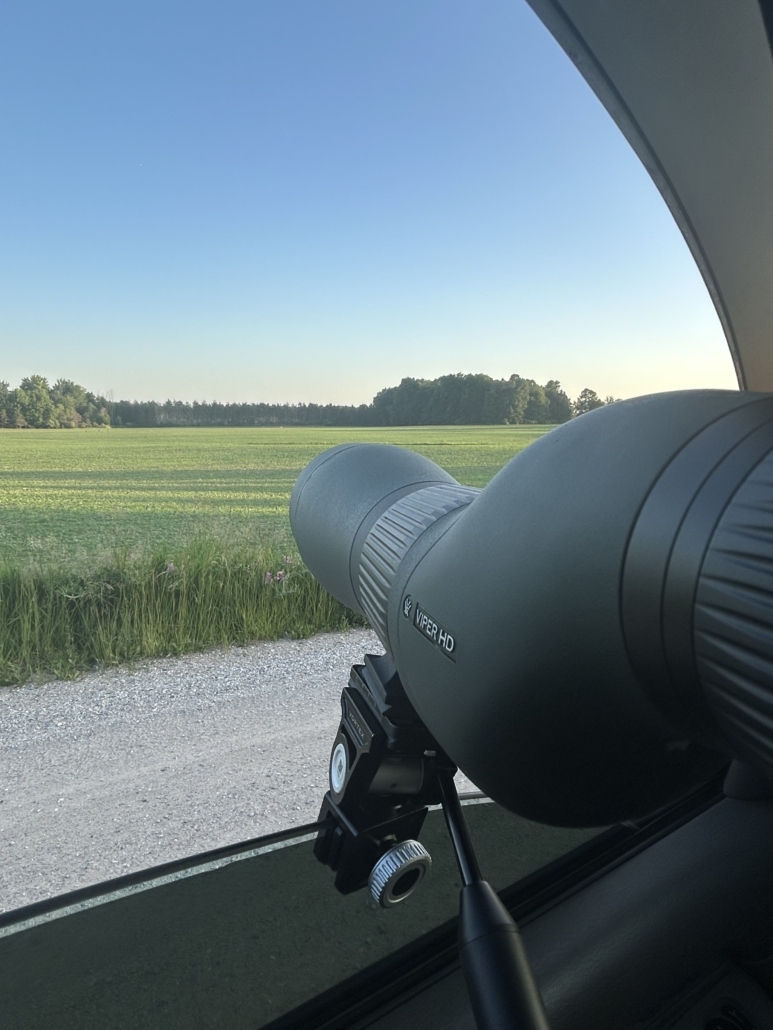 Vortex Viper HD Spotting Looking over Field Vortex Viper HD Spotting Looking over Field